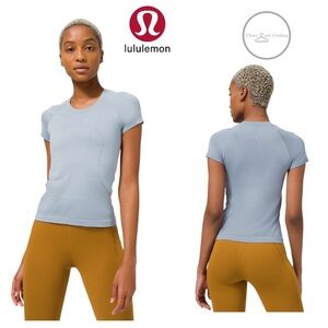 Lululemon Swiftly Tech Short Sleeve 2.0 *Race Length Size 4